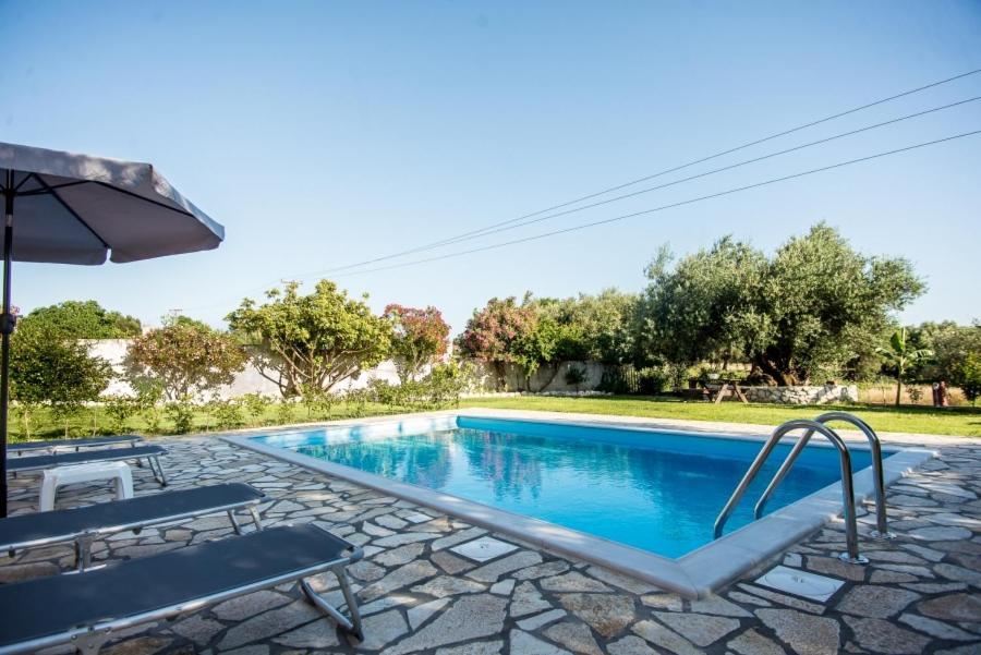 Villa Irida Afrato Екстер'єр фото