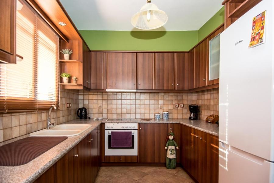 Villa Irida Afrato Екстер'єр фото