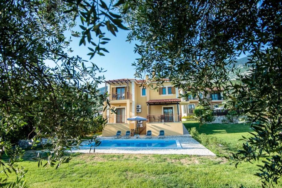 Villa Irida Afrato Екстер'єр фото